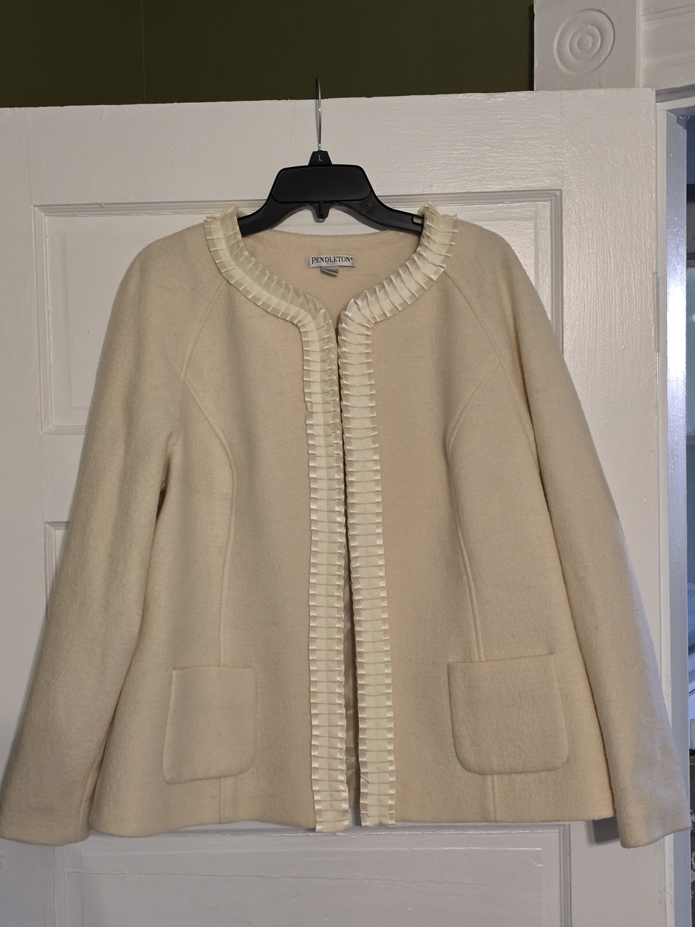 Pendleton Cream 100% Wool Jacket with Pleated Trim 3xl